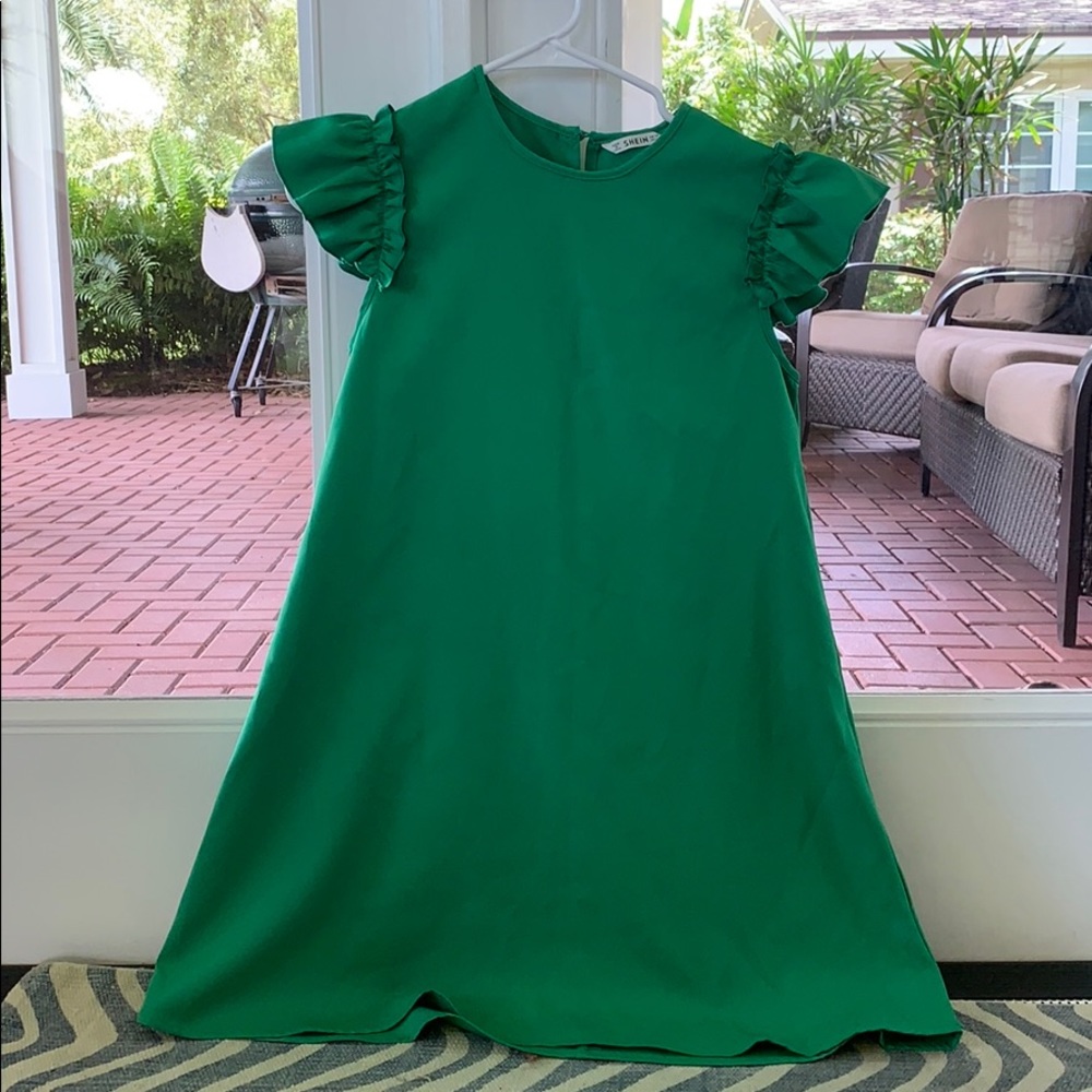 Shein Ruffle Sleeve Dress in Color Green